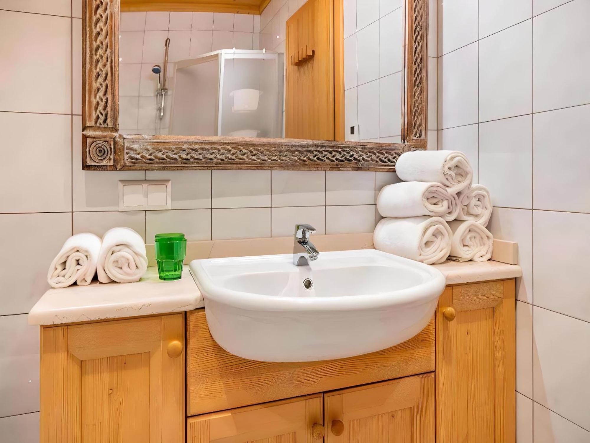 Appartement Birgit บาด ไคลน์เคิร์ชไฮม์ ภายนอก รูปภาพ