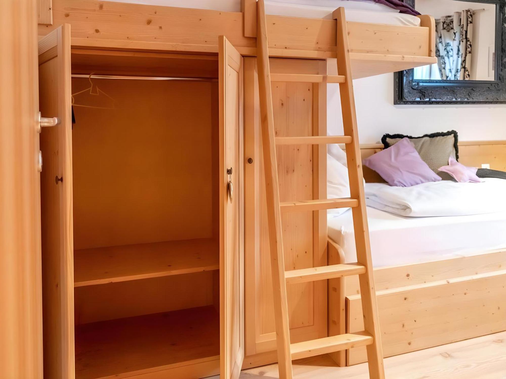 Appartement Birgit บาด ไคลน์เคิร์ชไฮม์ ภายนอก รูปภาพ